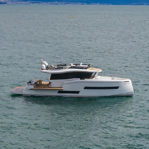 Cruising motor yacht - Endurance 60 - Pardo Yachts - wheelhouse / IPS / 3-cabin