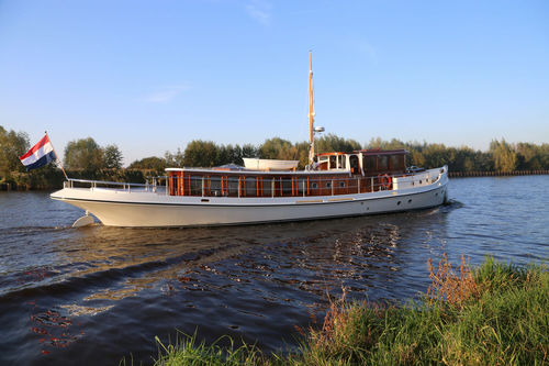 Cruising motor yacht - Trimm Design BV - classic / wheelhouse / hybrid