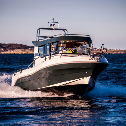 Inboard cabin cruiser - Adventure 900 - Atlantic Marine - planing hull / wheelhouse / fishing