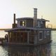 floating house