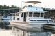 inboard houseboat / canal