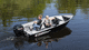 outboard bay boat / gas / open / side console