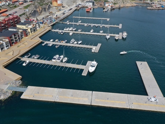 SF Marina reveals new ten-metre-wide floating breakwater