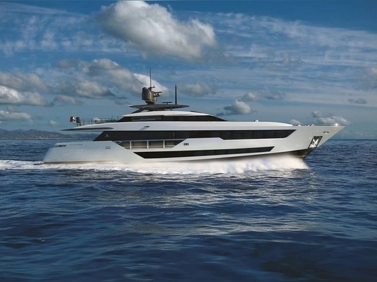 38m Custom Line 120 motor yacht Someday launched in Italy