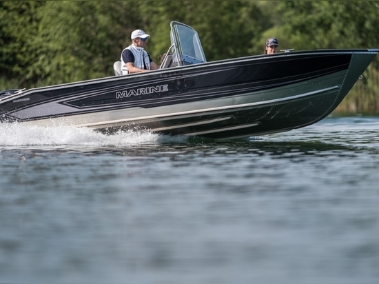 Fishing season with Marine boats isn't over yet!