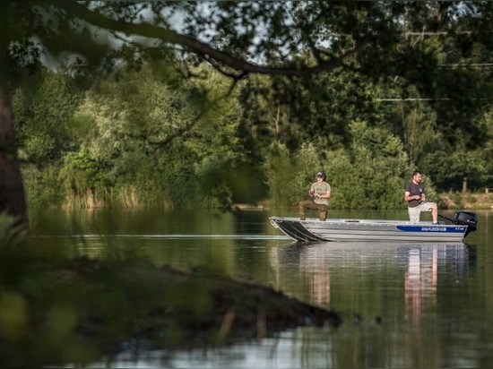 Fishing season with Marine boats isn't over yet!