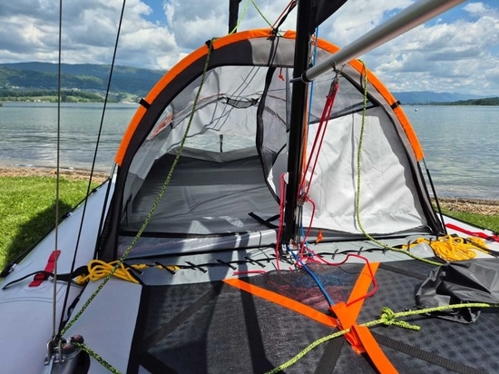 MiniCat 520 Explorer