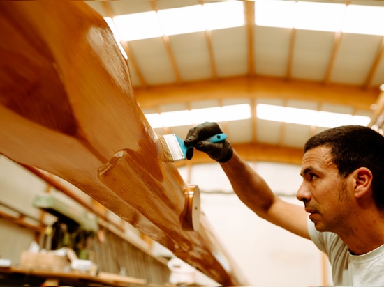 WOODSPARS: The Excellence of Wooden Masts, Crafted for Your Nautical Passion