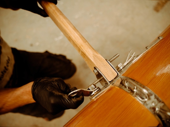 WOODSPARS: The Excellence of Wooden Masts, Crafted for Your Nautical Passion