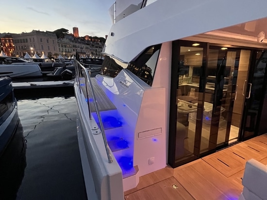 U.S. Premiere – Aventura 38 Fly