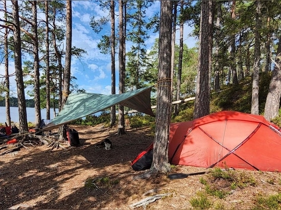 Multi-day adventure on Sweden's Lake STORA LE