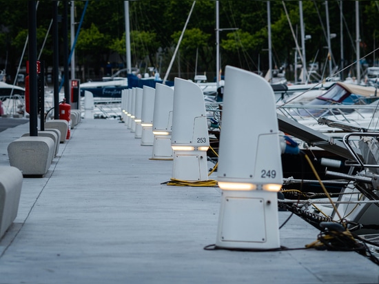 Club Nàutic Port d’Aro: 292 MARCONN Service Pedestals