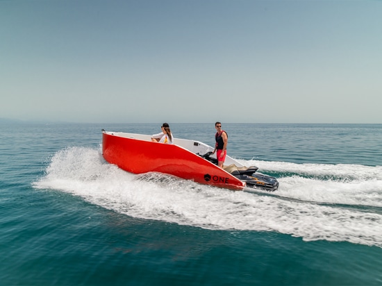 One Water Toys Seeks New Distributors to Expand Its International Presence