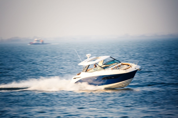 Sea Ray Photo 1
