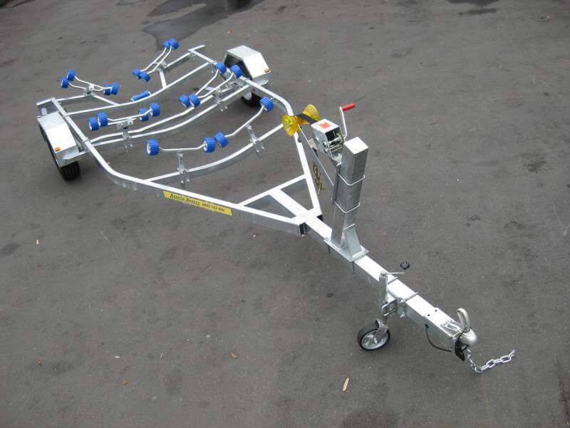 ルートトレーラー AX580R Aakron Xpress Ltd ボート用 / ローラー