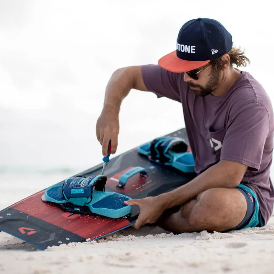 ノースカイトのカイトボード とデュオトーンのストラップ ノースカイトのカイトボード とデュオトーンのストラップ