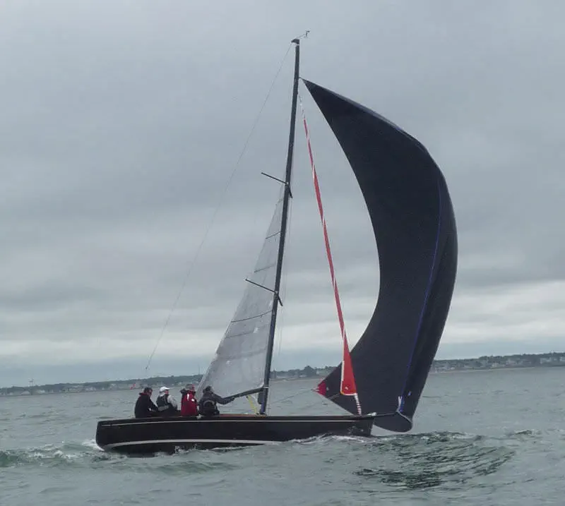 伝統的ヨット - TOFINOU 8 - Tofinou - 日帰り旅行用 / ベッド4