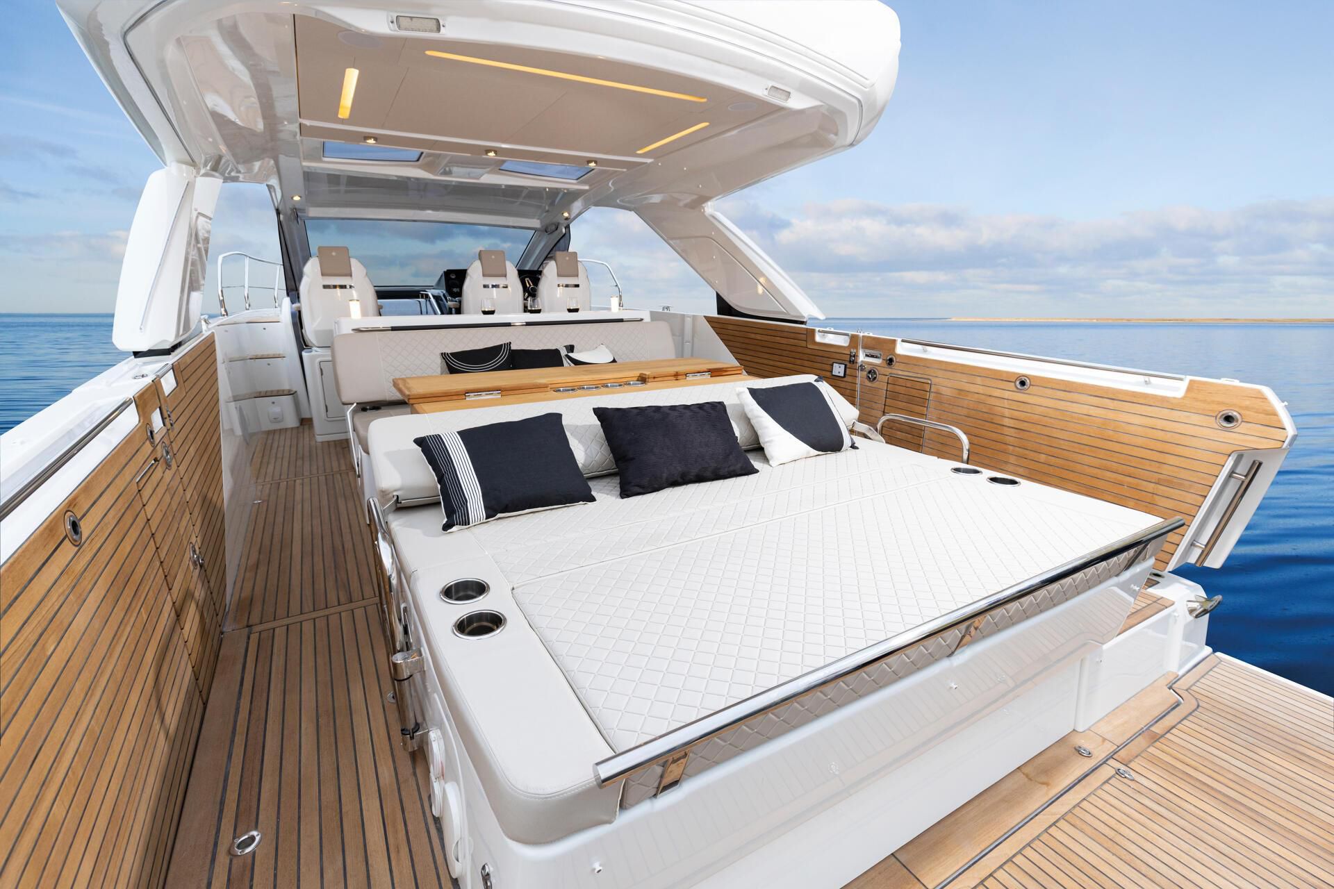 船外機エクスプレスクルーザー - DB/43 OB - Jeanneau - Motorboats