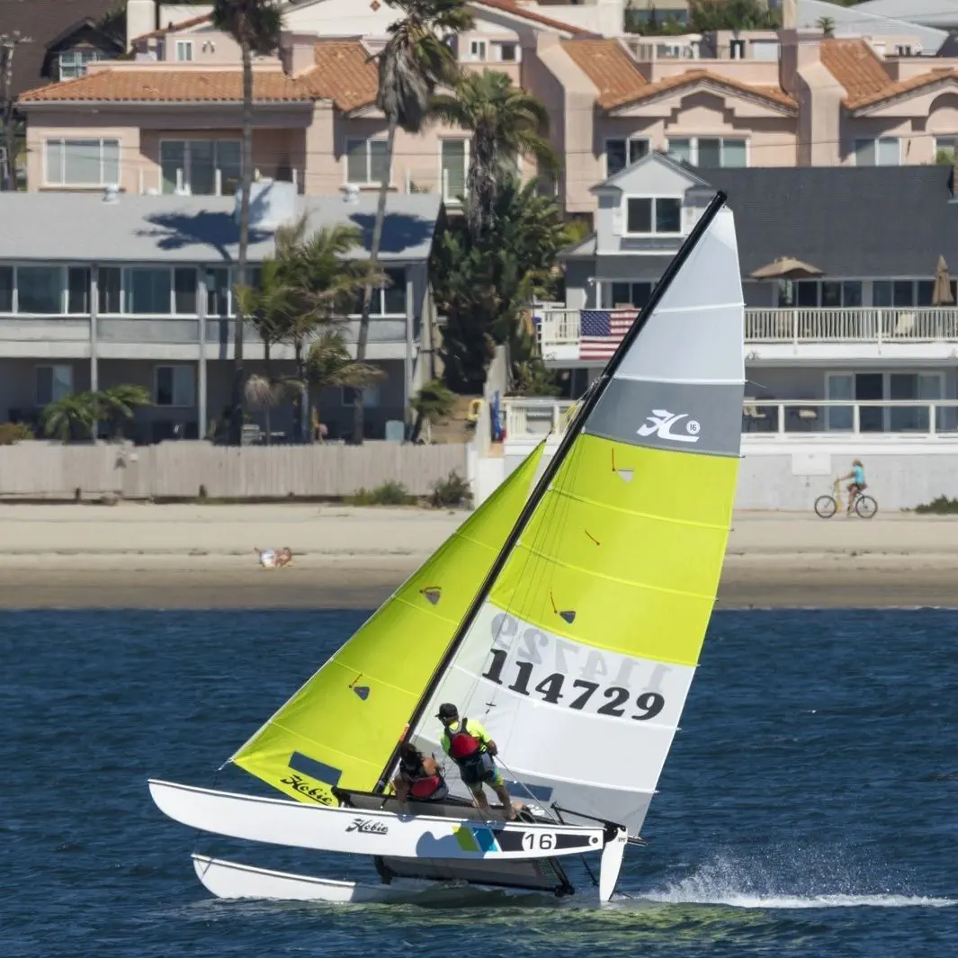 ホビーキャット14 HOBIE 16 | HOBIE JAPAN WEBサイト