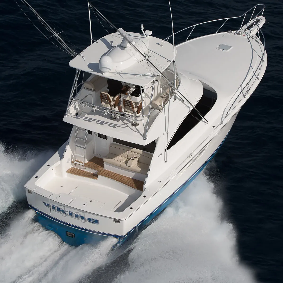 船内機エクスプレスクルーザー - 44C - Viking Yachts - ディーゼル