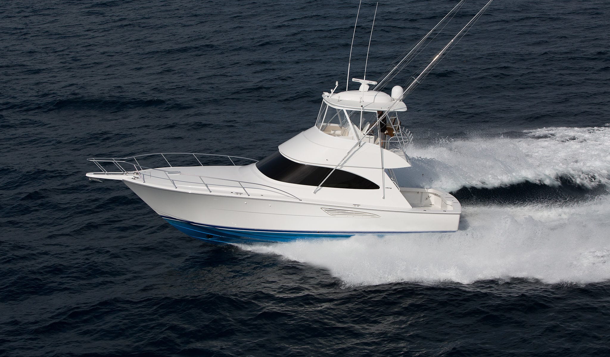 shipsrsx クルーザー&ホークス 船内機エクスプレスクルーザー - 44C - Viking Yachts