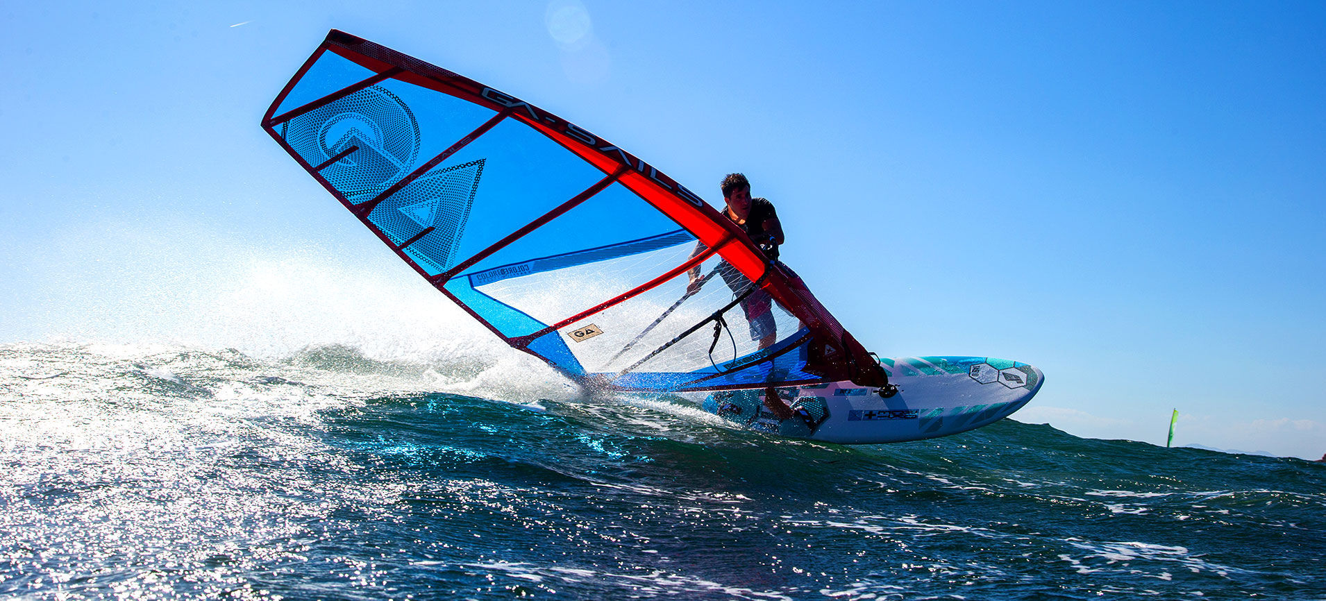 ウィンドサーフィン カーボンボード TABOU ROCKET 125L 245cm
