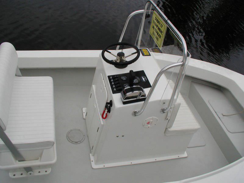 船外機センターコンソールボ－ト - 17 - Dusky Marine - スポーツ