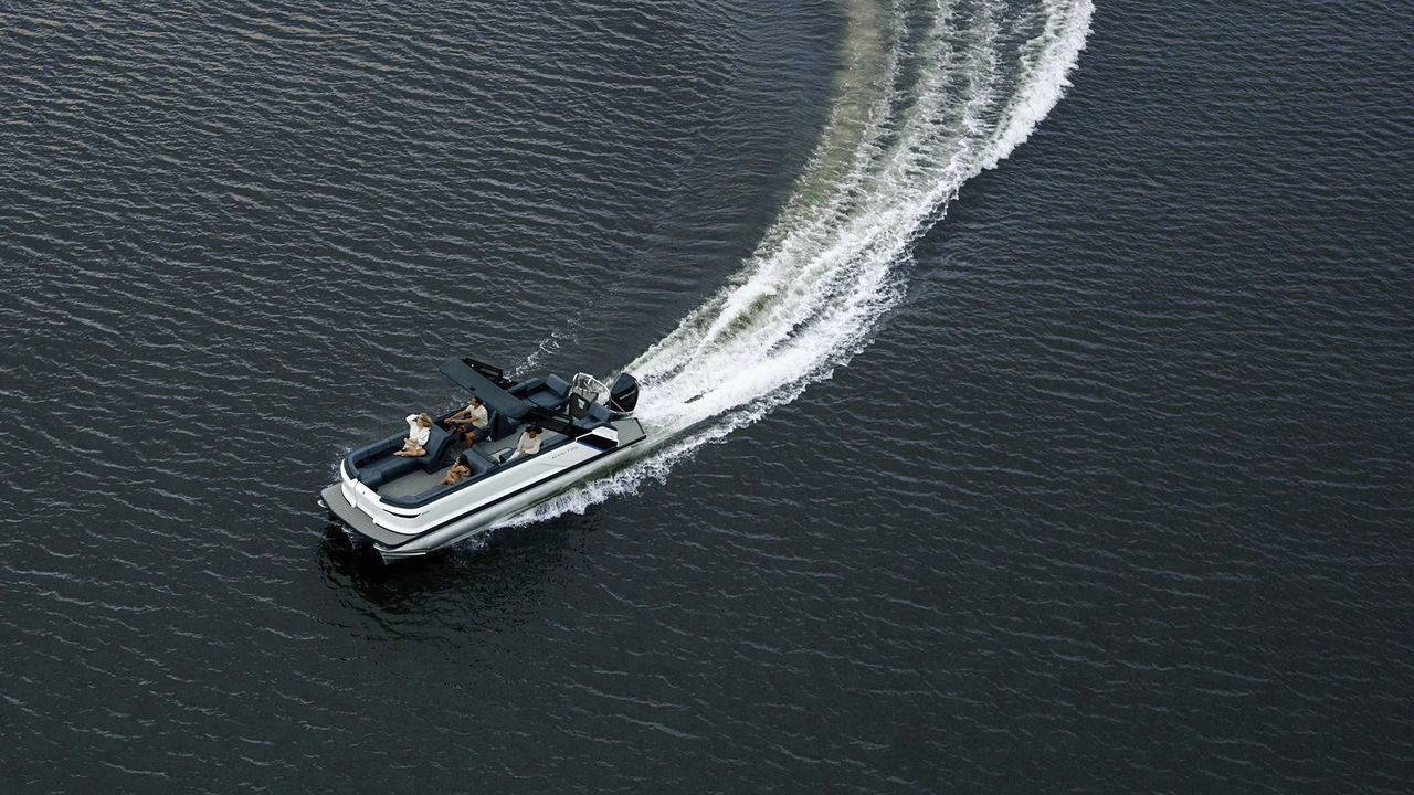 船外機ポンツーンボート - 24 - Manitou Pontoon Boats - ツイン