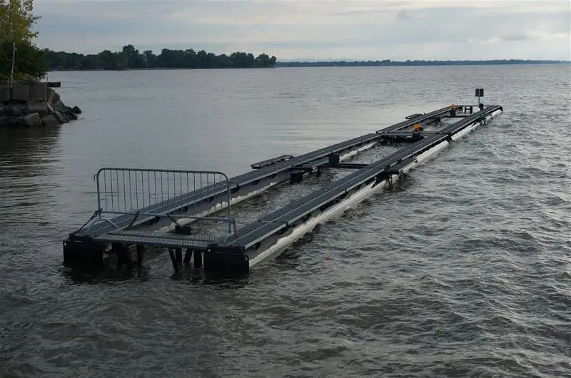 水上防波堤 - KROPF MARINE - スチール製