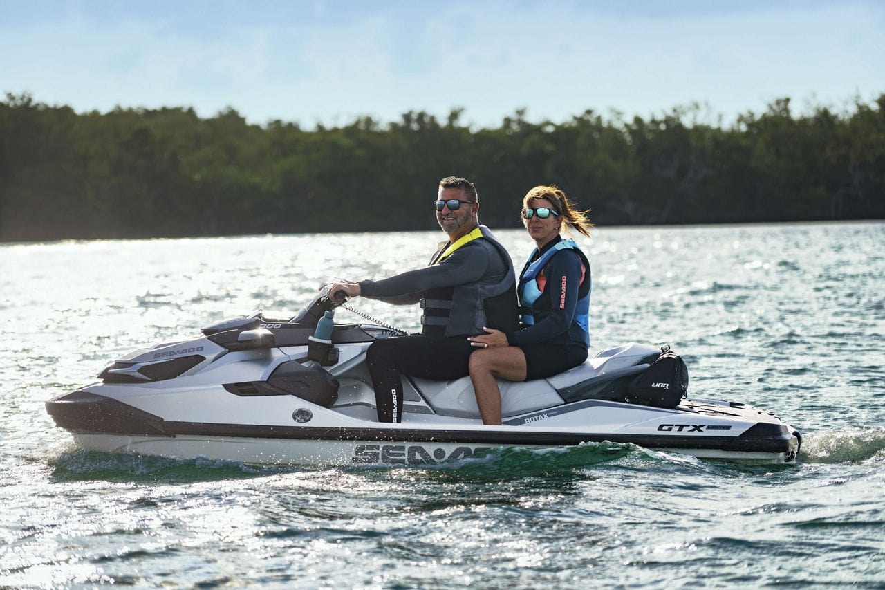 座って操縦ジェットスキー - GTX Limited 325 - Sea-doo - 3人乗り
