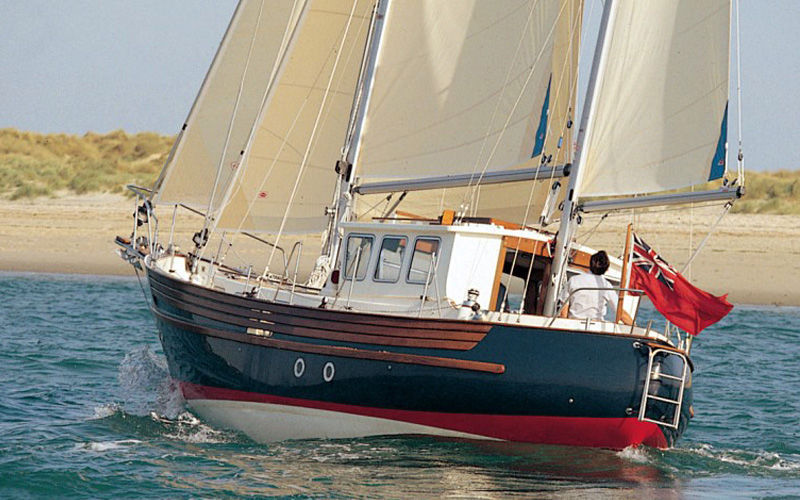 クルージングヨット - FISHER 34 - Neil Marine (Pvt) Ltd - バウ 