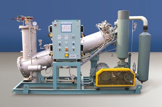 Hamworthy Moss (Kvaerner-era product, now Wärtsilä) Moss Topping-Up Generator