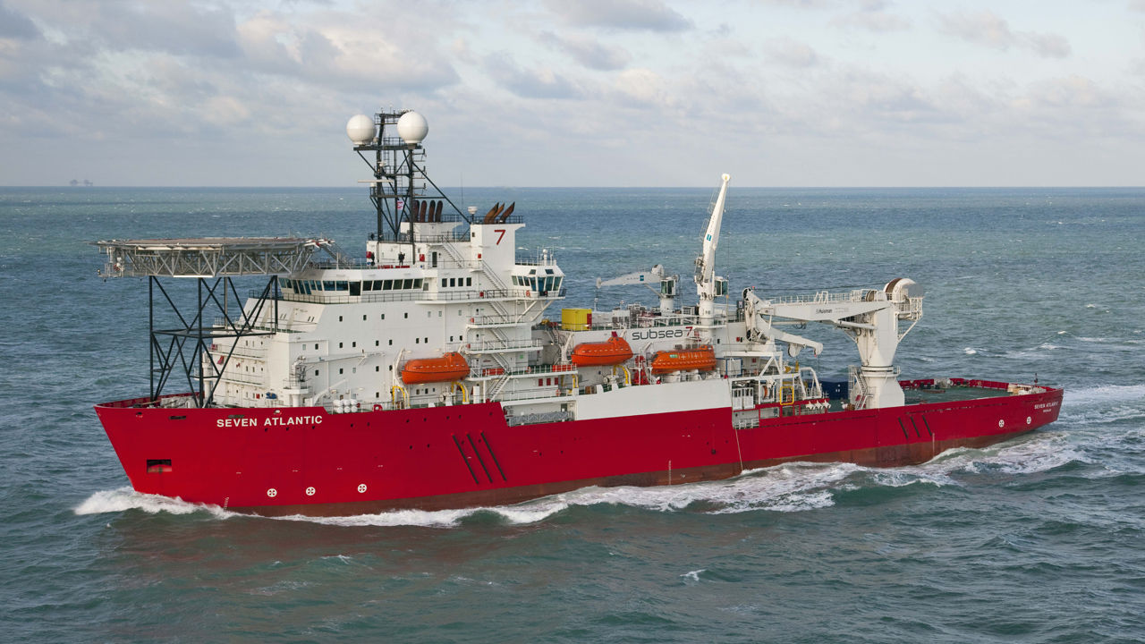 潜水用サポートオフショア支援船 SEVEN ATLANTIC Royal IHC