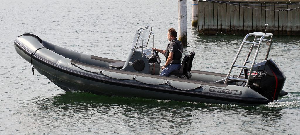 船外機インフレータブルボート - 6.4M - Tornado Boats - RIB