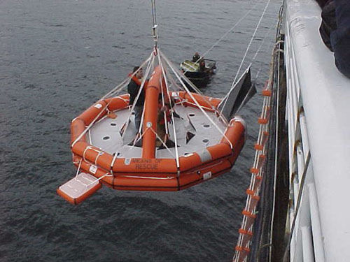 米海軍救命ボートDOLPHIN2 DYNA MED希少品 米海軍救命ボートDOLPHIN2