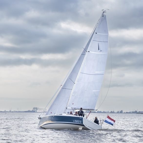 セーリングヨット　30fクラス　メインセイル クルージングヨット - 30 - Pointer Yachts - キャビン2室 / ベッド4台