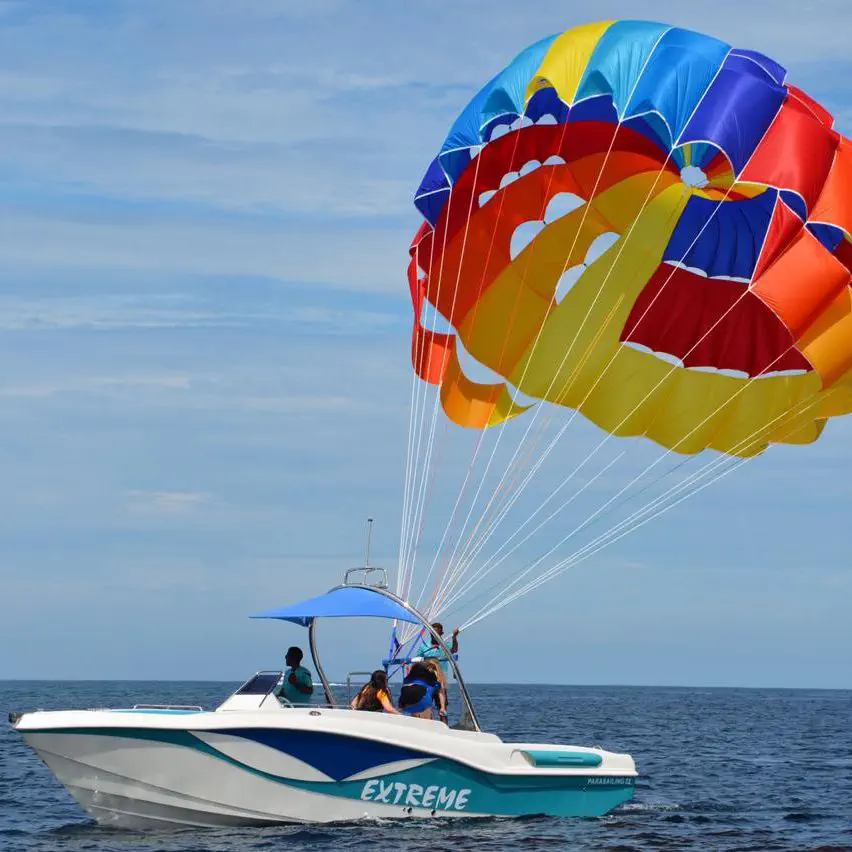パラセールボート業務用ボート - 32 - MERCAN YACHTING - 船内機