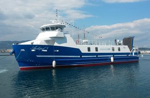 物流輸送船業務用ボート