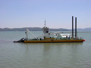 ポンプ浚業船専用船 1