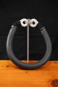 ドック緩衝器