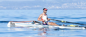 レース用手漕ぎボート