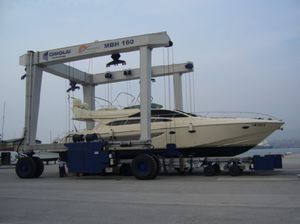 移動リフト 1