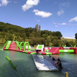 パーク水中遊具 1