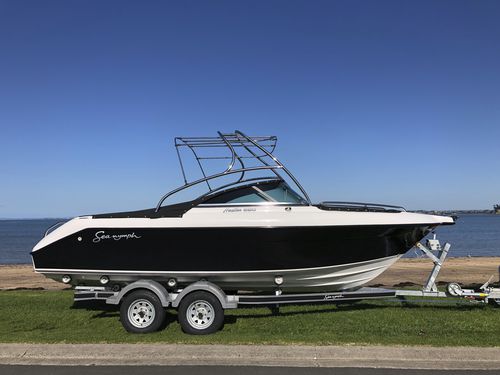 船外機デイクルーザー - Hustler 620 - Seanymph Boats - オープン / バウライダー / スポーツフィッシング