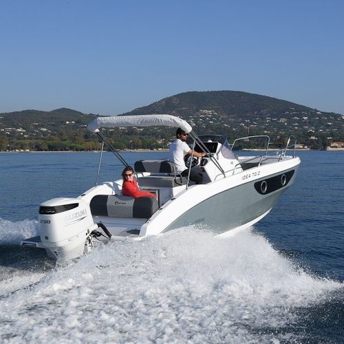 船外機キャビンクルーザ - 70.2 WA - IDEA MARINE - オープン / センターコンソール / 10人