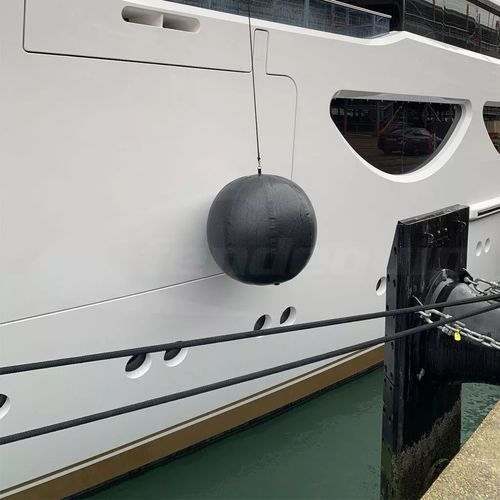 ヨット用フェンダー - FENDEQUIP MOORING PRODUCTS - ボール / 球形 / 膨張式