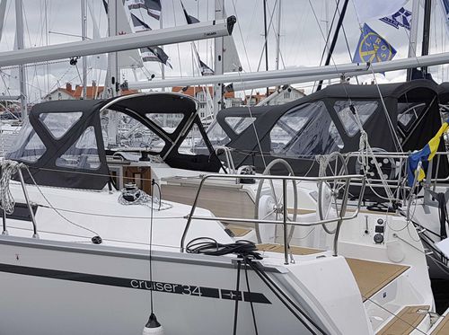 セールボート用ドジャー - Bavaria 34 - KAPELL ANNAT - コックピット / ステンレス鋼フレーム / 黒色