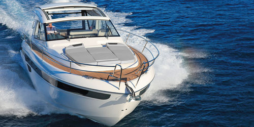 船内機エクスプレスクルーザー - S45 - BAVARIA YACHT - ツインエンジン / ハードトップ / オープン