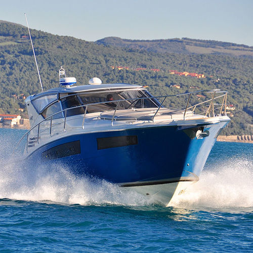 船内機エクスプレスクルーザー - T440 SF Elba - Tuccoli - Technology Boats - ディーゼル / ツインエンジン / 滑走船体
