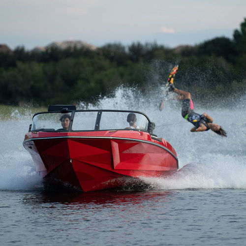 船内機ランナバウトボート - Nautique Boat Company - デュアルコンソール / オープン / 水上スキー